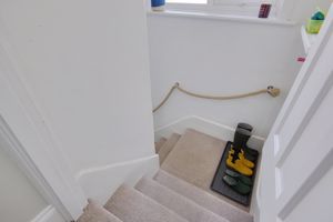 Private Entrance- click for photo gallery